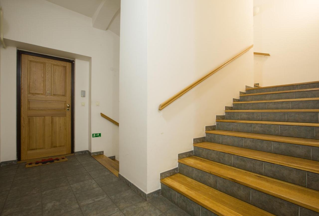 Elegant Apartment With Free Garage In The Center Of 布拉格 外观 照片